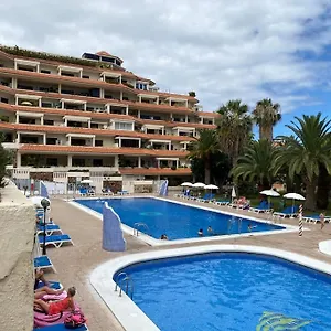Luminoso Con Terraza Y Piscina Appartement